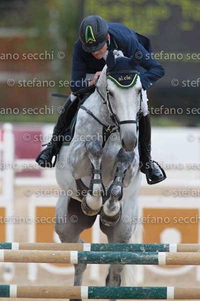 TONALI_LIMBO_GIO CAV 2011_SS3_9665.jpg